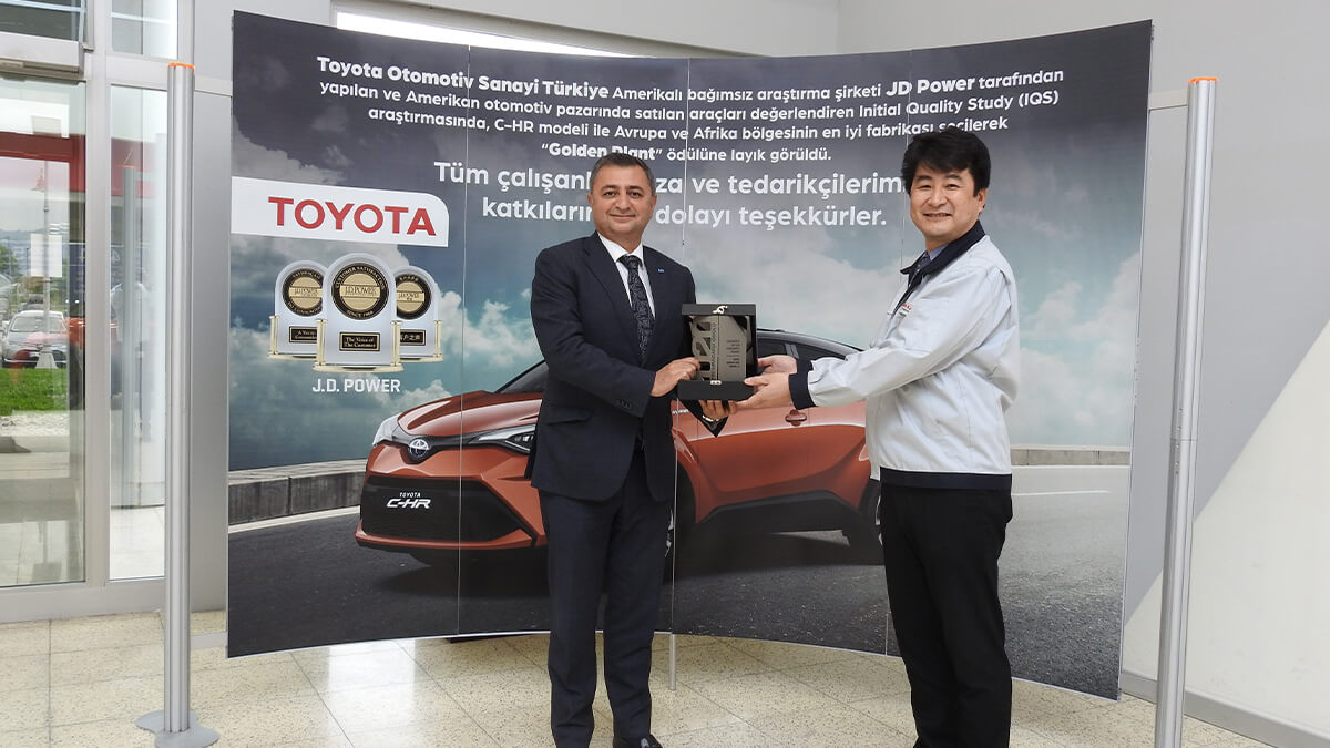 TOYOTA OTOMOTİV SANAYİ TÜRKİYE’YE PLATİN İHRACAT ÖDÜLÜ