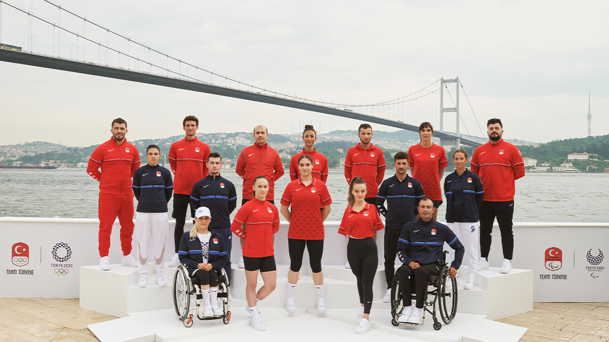 Bünyamin Aydın, Tokyo 2020 Olimpiyat ve Paralimpik Oyunları için Türkiye koleksiyonunu tasarladı