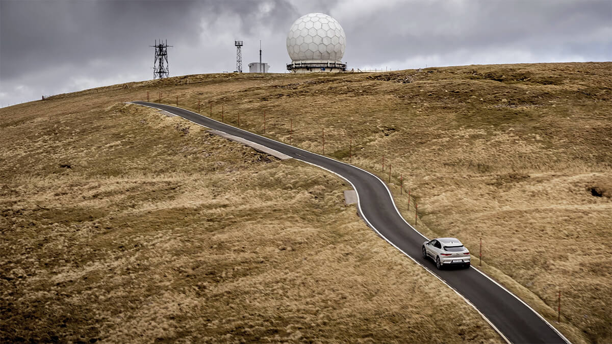 Tamamen Elektrikli Jaguar I-PACE Everesting Mücadelesini Tek Şarjla Tamamlamayı Başardı