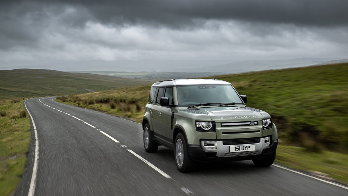 Land Rover Sıfır Emisyon Hedefine Giden Yolda Hidrojen Yakıt Hücreli Defender’ın Testlerine Başlıyor