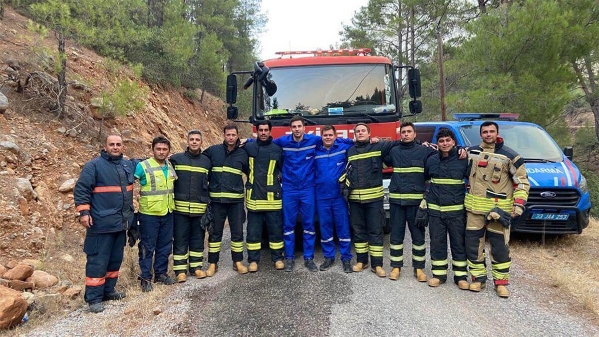 Akkuyu Nükleer A.Ş İtfaiye Görevlileri Aydıncık’daki Orman Yangınını Söndürme Çalışmalarına Katıldı