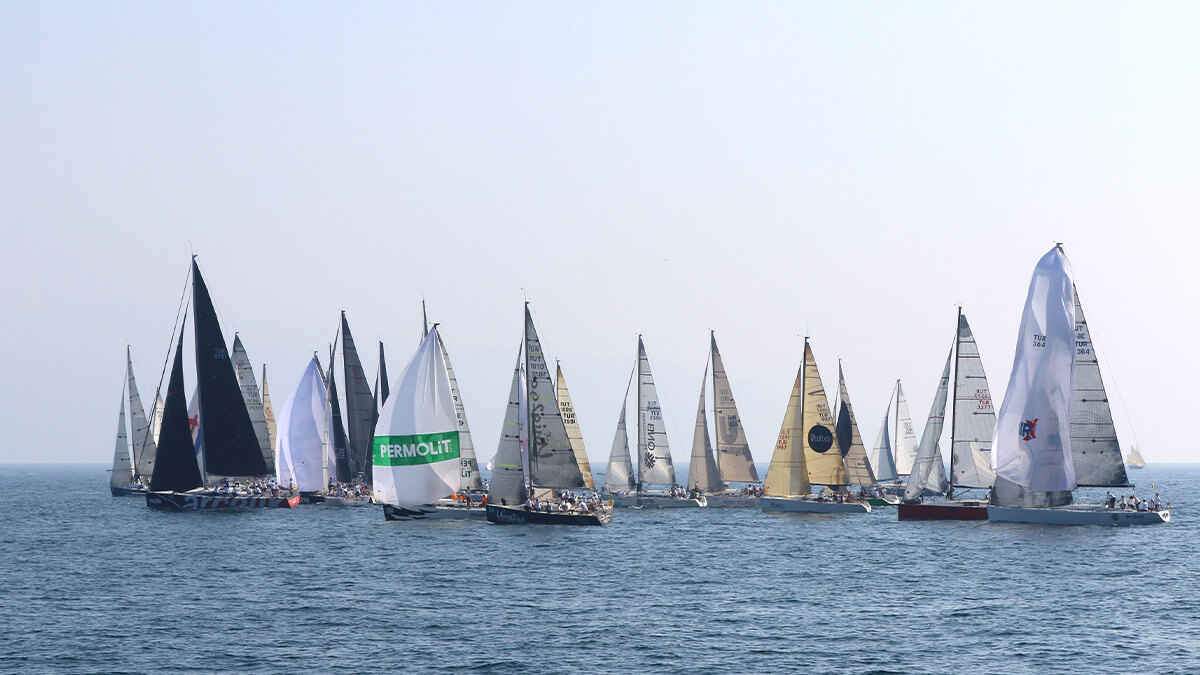 ULUDAĞ’IN İLHAM VERDİĞİ YELKEN YARIŞI “TAYK – EKER OLYMPOS REGATTA” KLASİK ROTASINA GERİ DÖNÜYOR