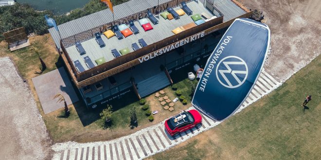 Volkswagen ve Kiteboard ruhu Akyaka’da buluştuVolkswagen ve Kiteboard ruhu Akyaka’da buluştu