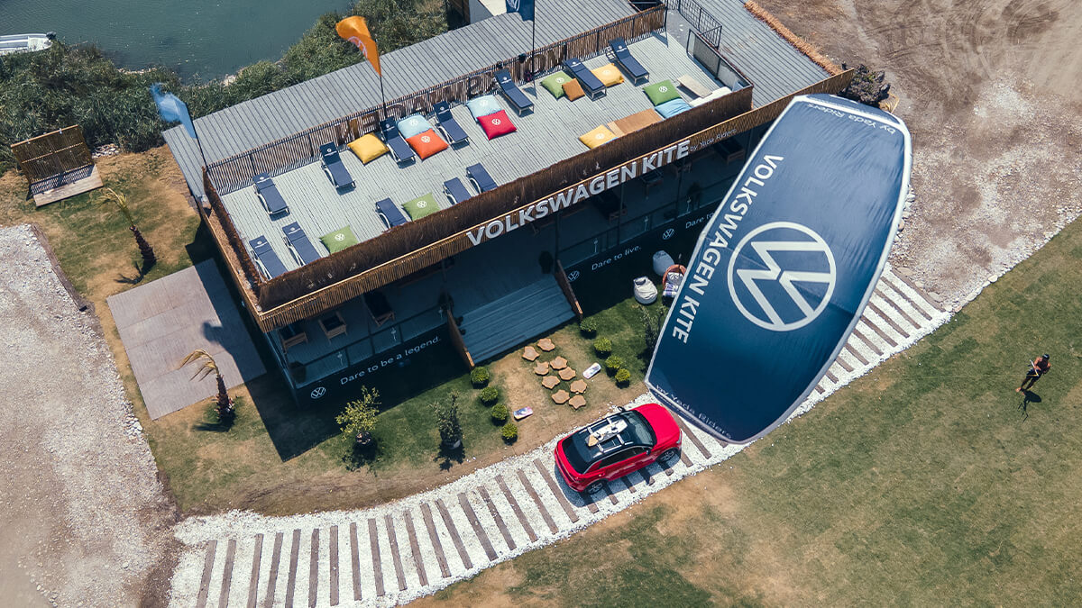 Volkswagen ve Kiteboard ruhu Akyaka’da buluştuVolkswagen ve Kiteboard ruhu Akyaka’da buluştu