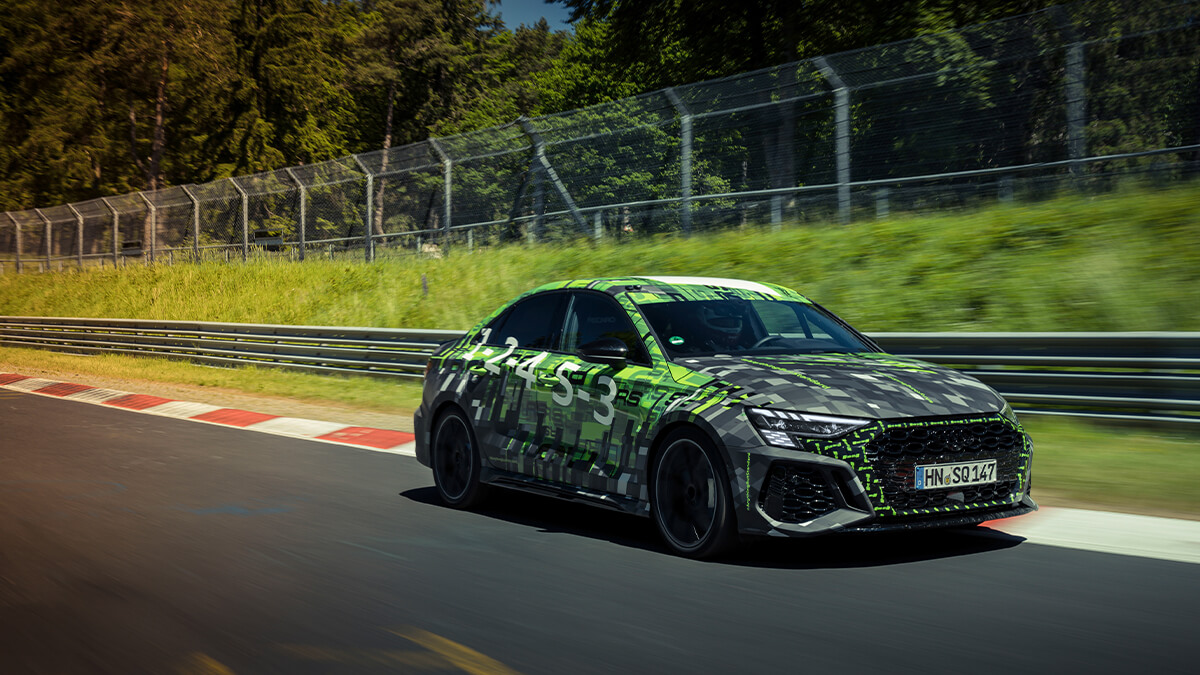 İZMİT’TE ÜRETİLEN ‘PIRELLI P ZERO TROFEO R’ DONANIMLI YENİ AUDİ RS 3’TEN EFSANEVİ NÜRBURGRING PİSTİNDE YENİ REKOR