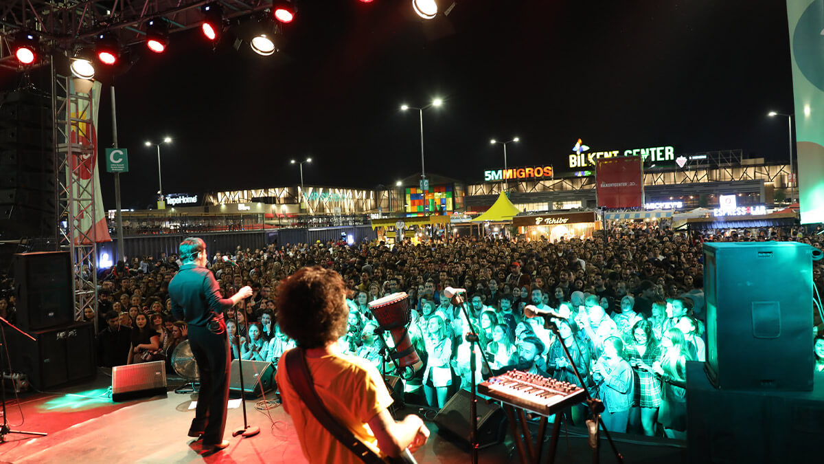 KAHVE KOKAN KONSERLER FESTİVALDE